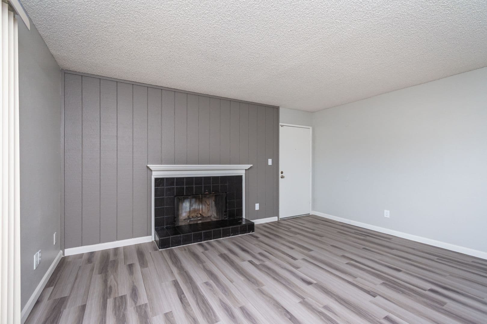 Citrus Heights Apartment: 7969 Pebble Beach Dr