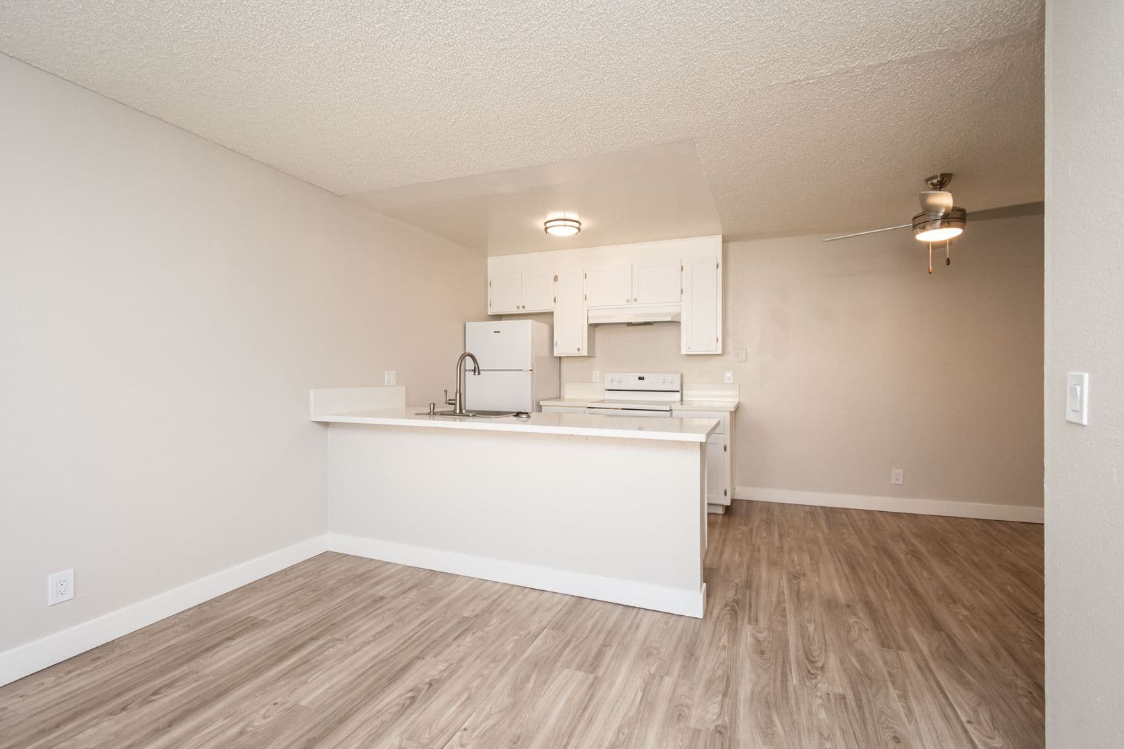 Sacramento Apartment: 2025 28th Street