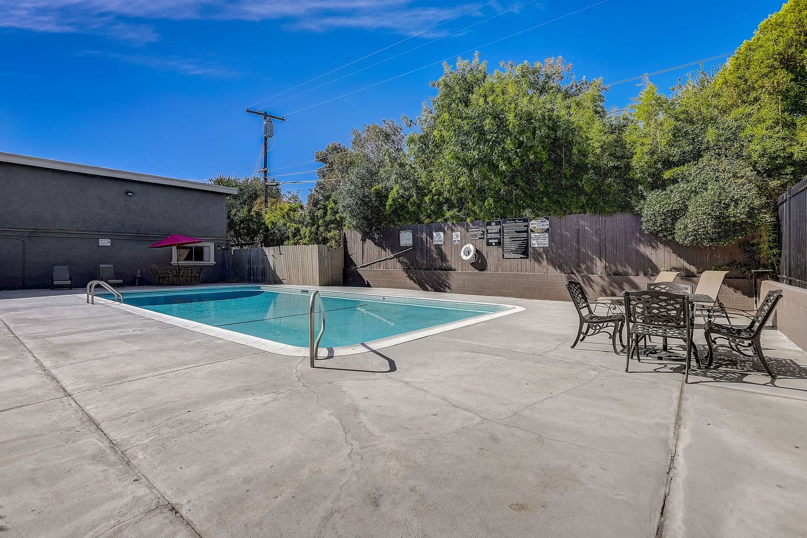 Sacramento Apartment: 3821 Marconi Ave