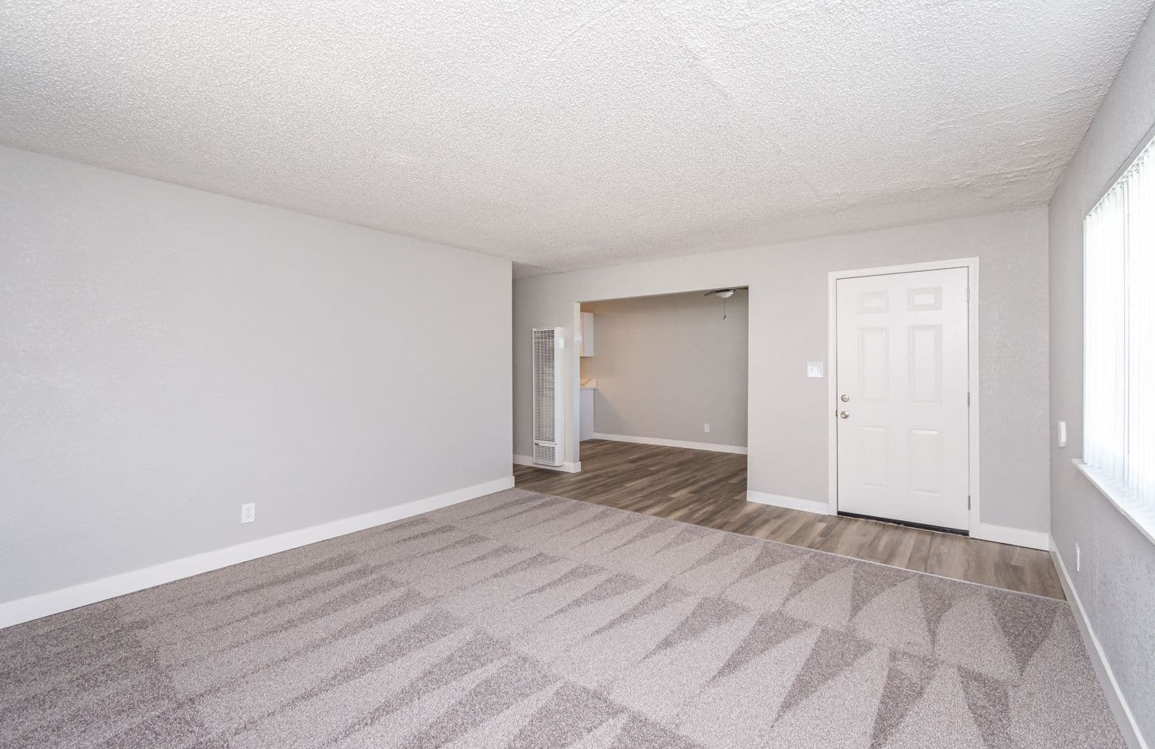 Sacramento Apartment: 2299 Eden Roc Lane
