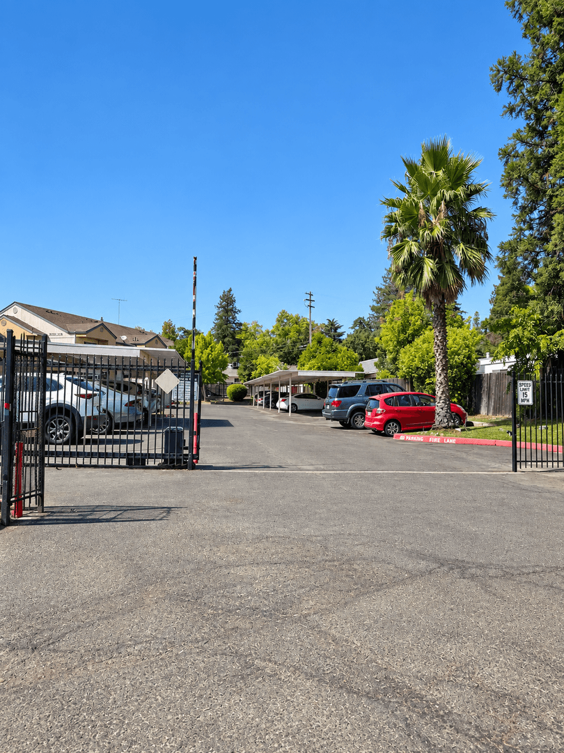 Sacramento Apartment: 3859 Annadale Ln