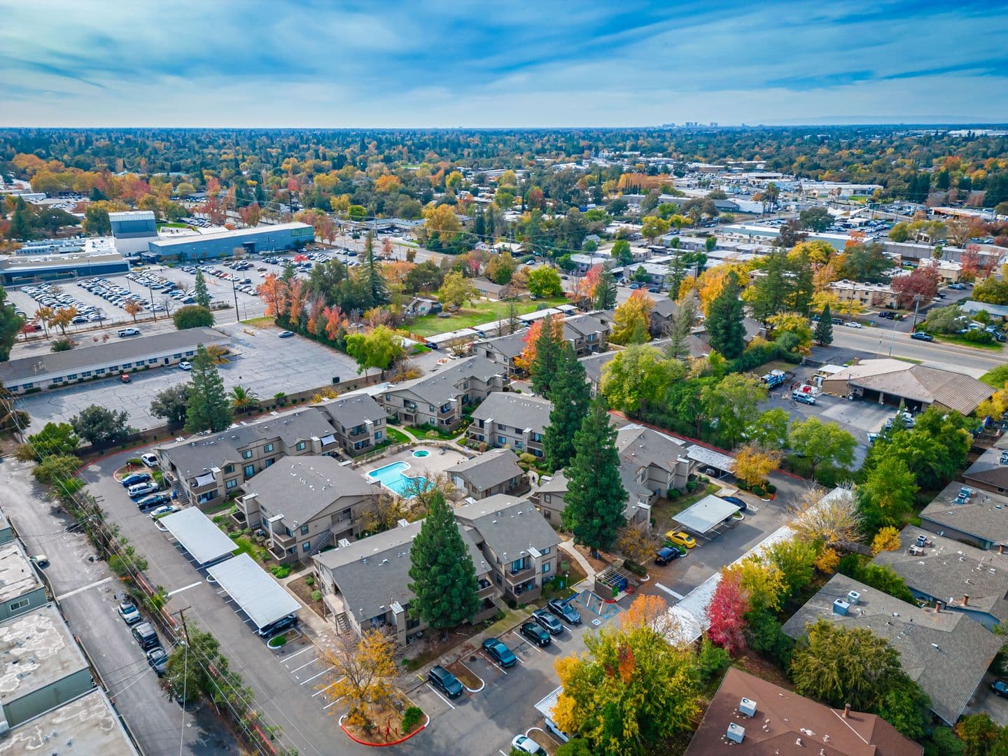 Sacramento Apartment: 4930 College Oak Dr