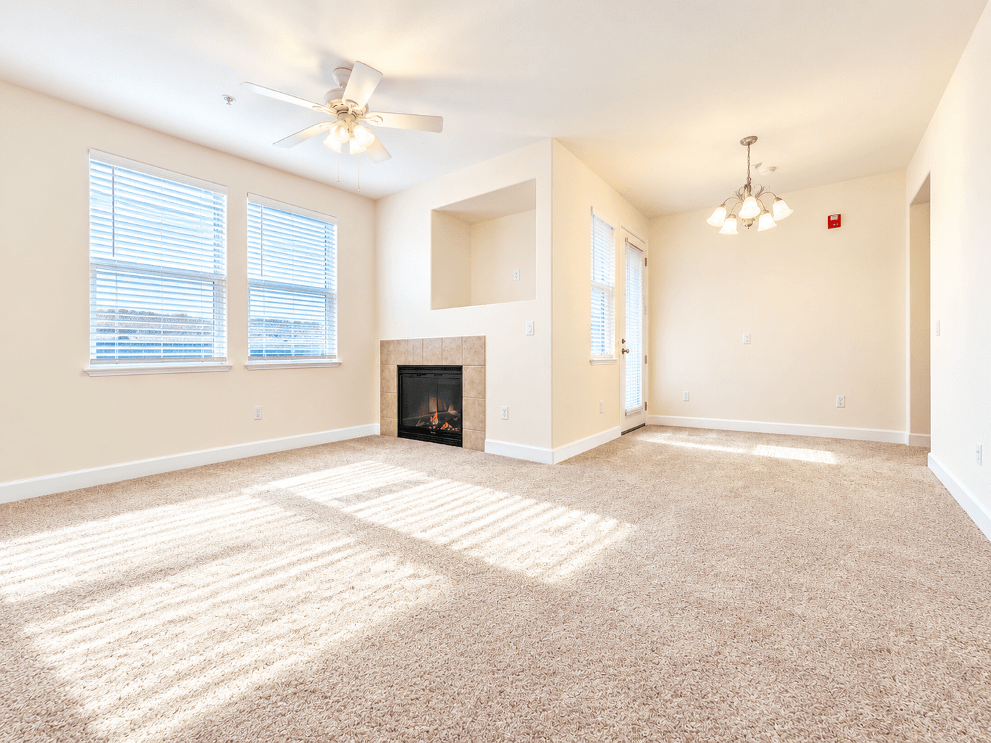 Roseville Apartment: 1501 Secret Ravine Pkwy