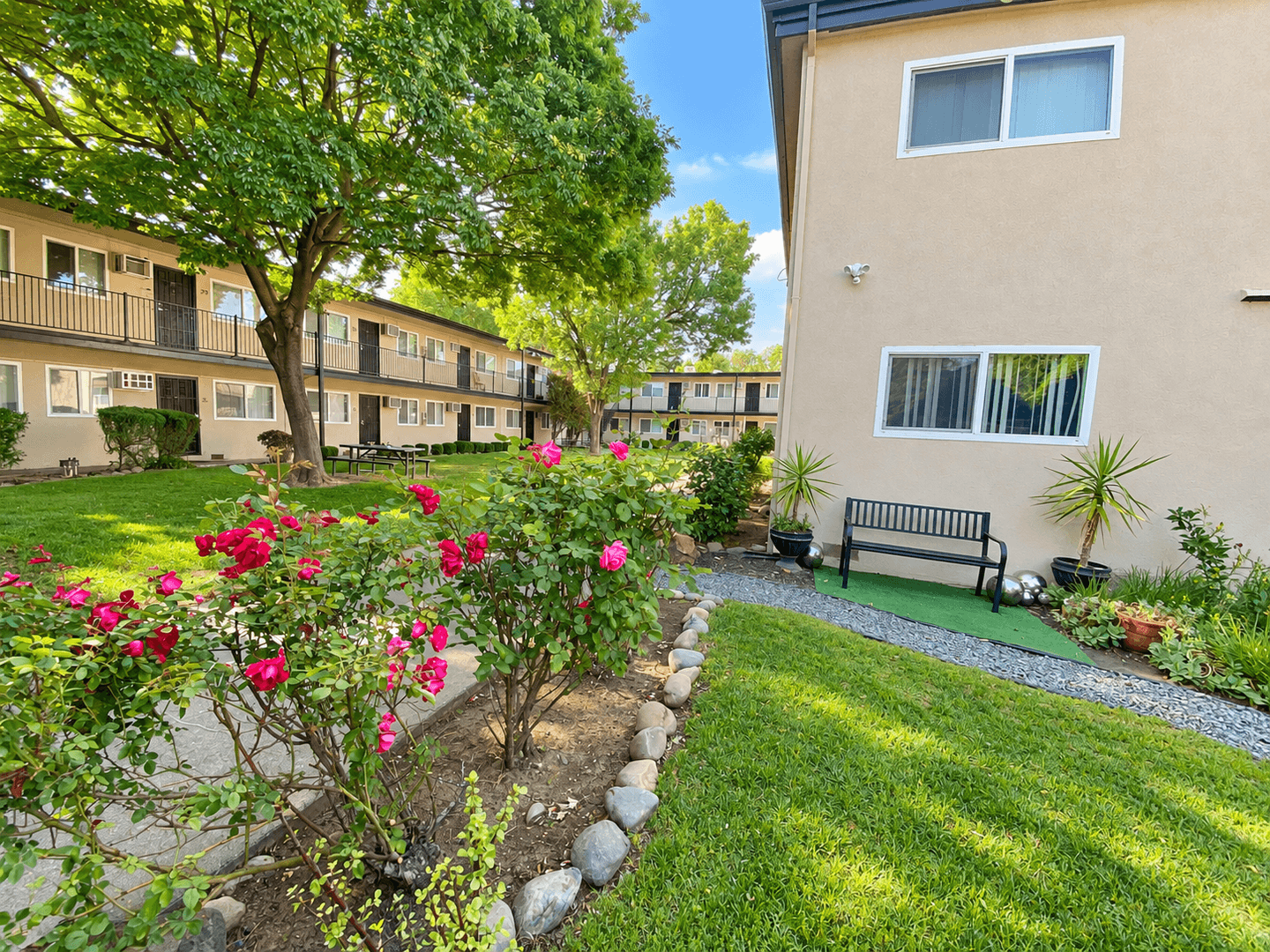 Sacramento Apartment: 2512 Edison Ave