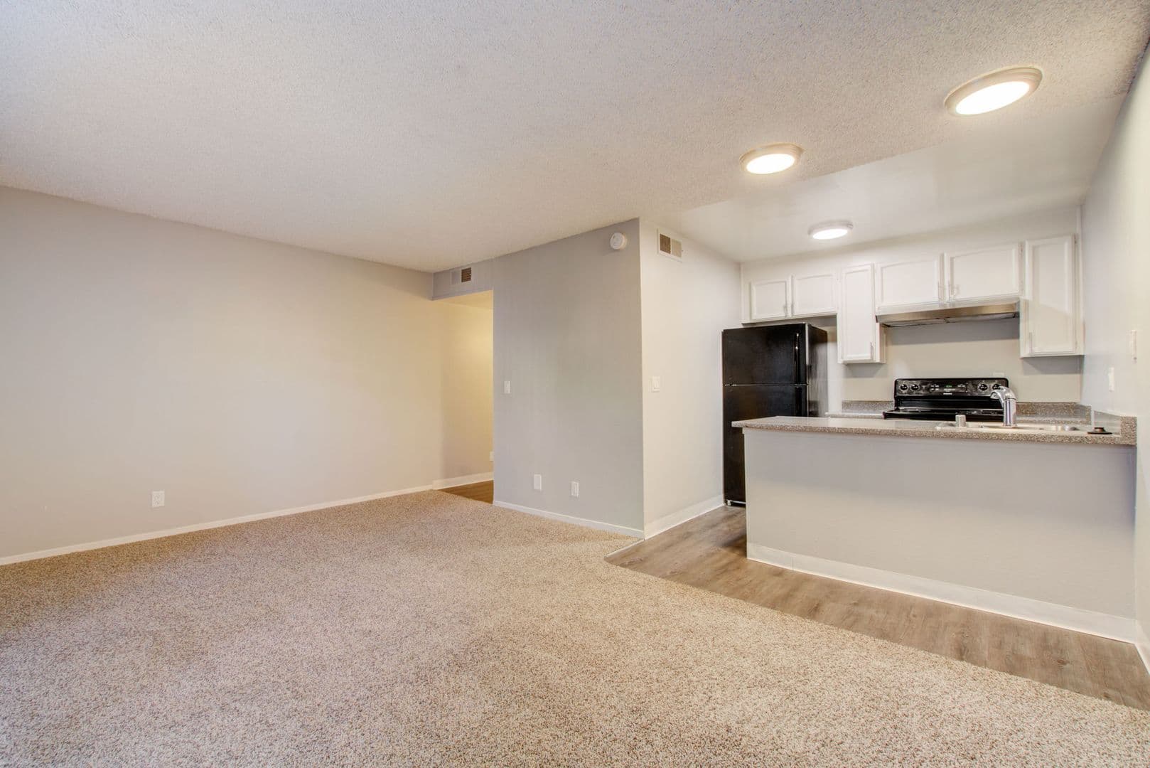 Sacramento Apartment: 2025 28th Street