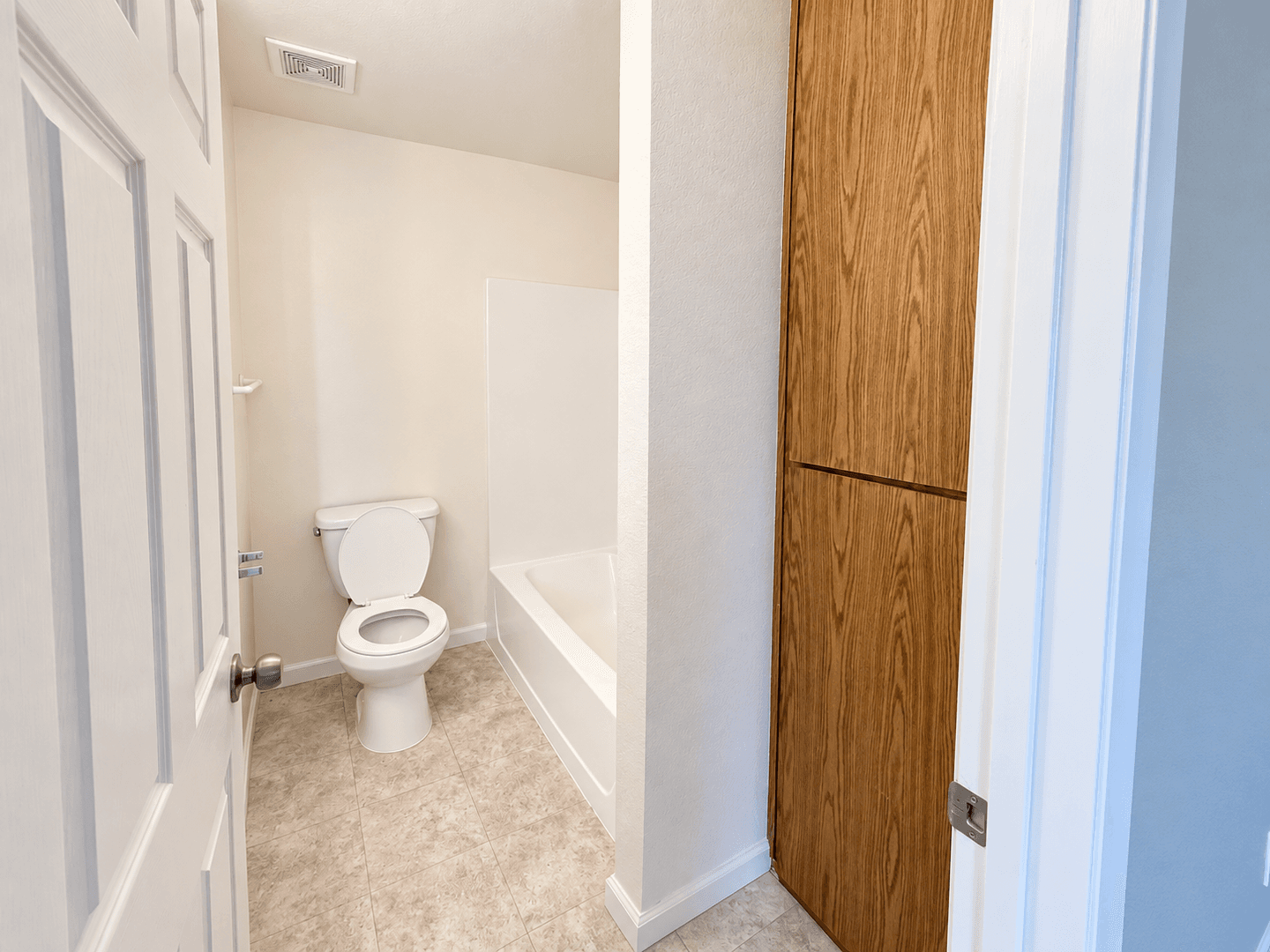 Sacramento Apartment: 3859 Annadale Ln