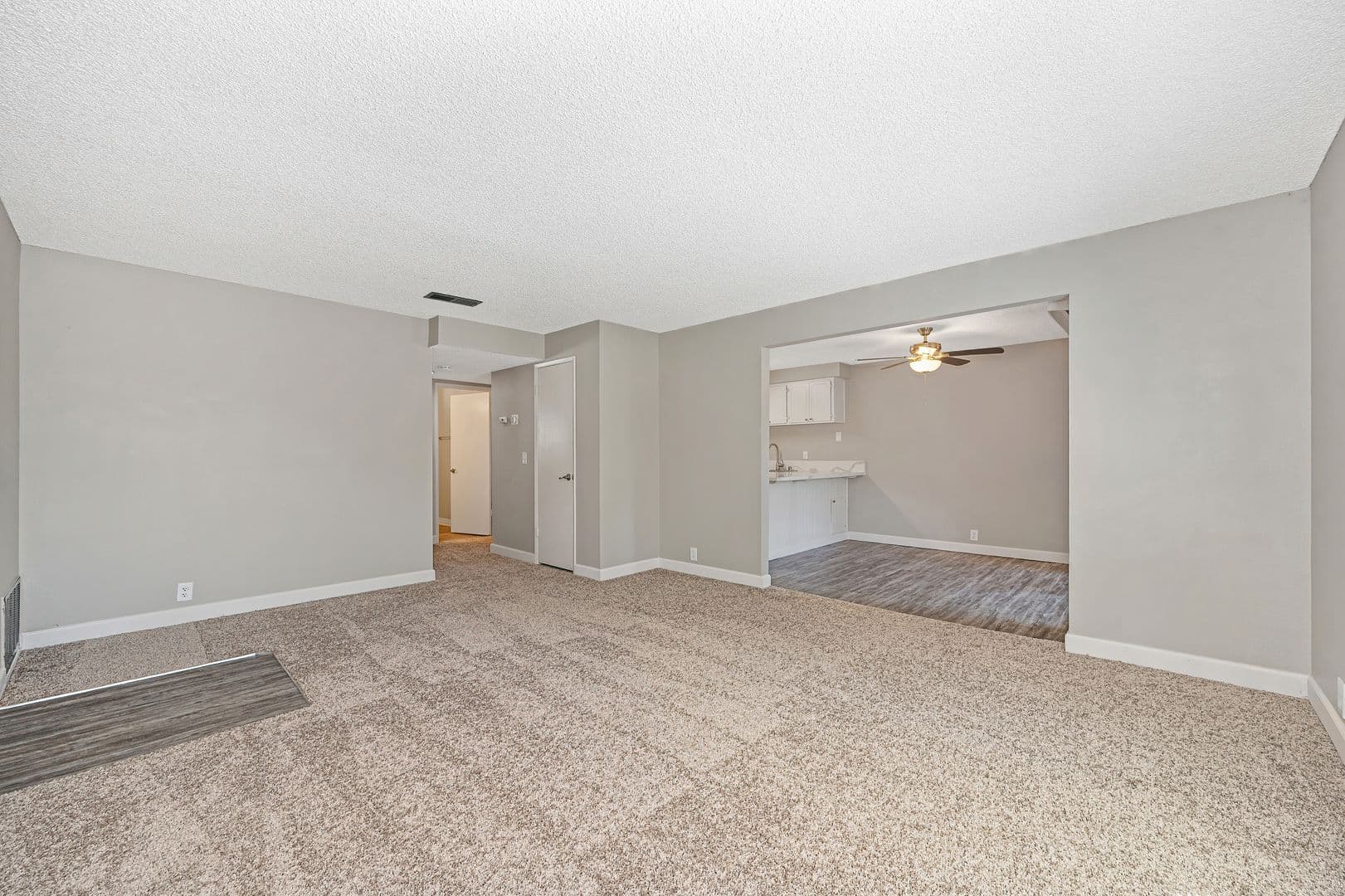 Chico Apartment: 476 E Lassen Ave