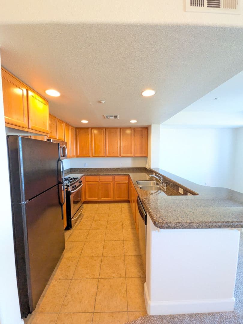 Roseville Apartment: 1501 Secret Ravine Pkwy