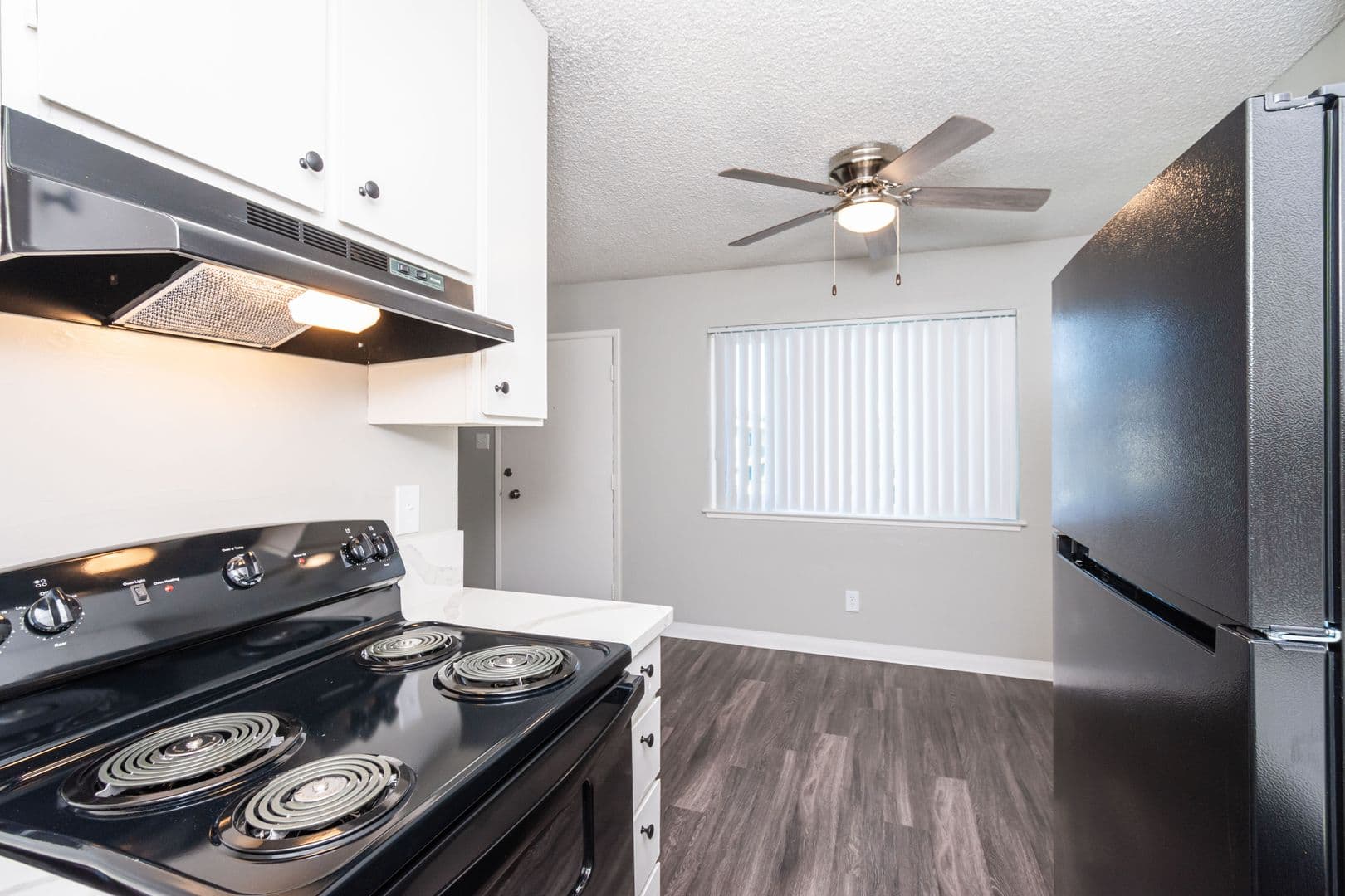 Sacramento Apartment: 4349 Marconi Ave