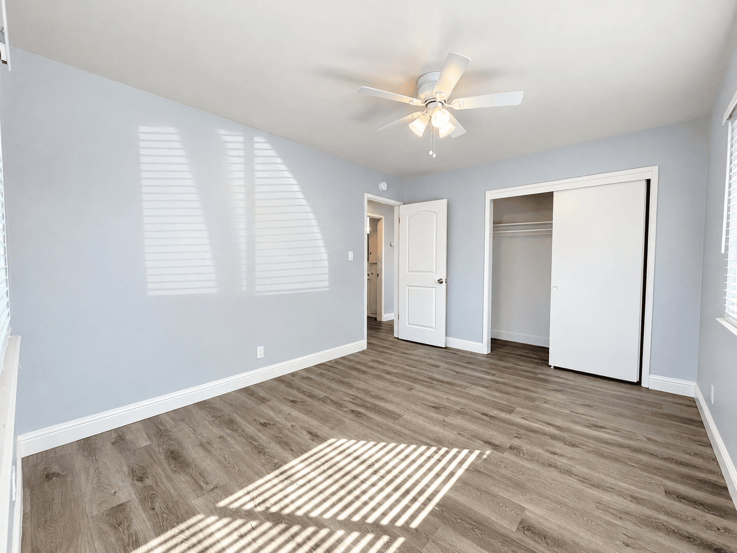 Carmichael Apartment: 5914 Stanley Ave