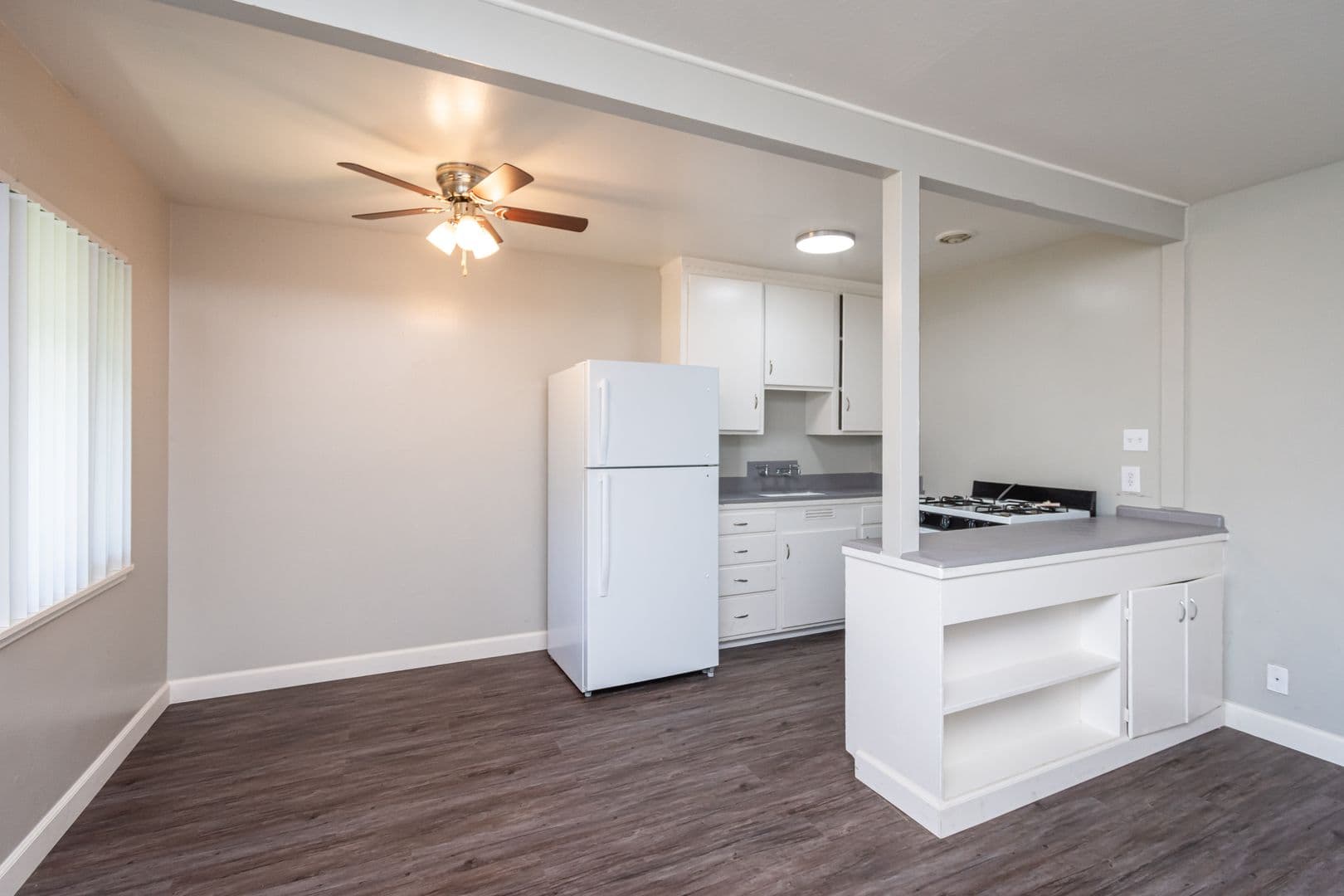Sacramento Apartment: 2850 Darwin St