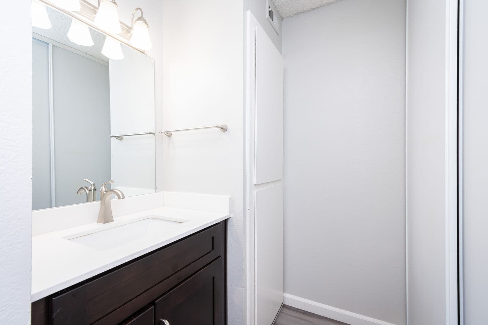 Citrus Heights Apartment: 7969 Pebble Beach Dr