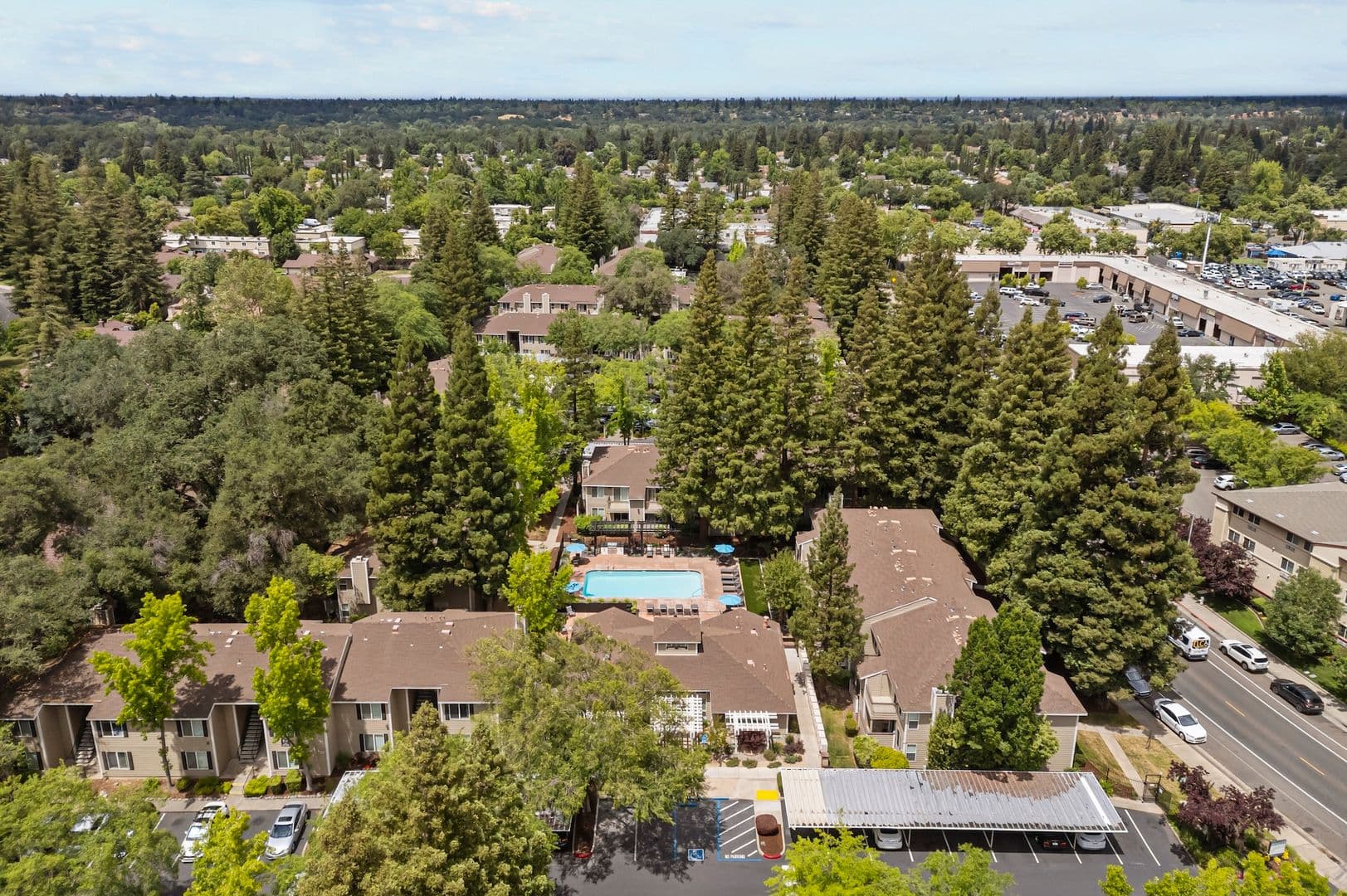 Rancho Cordova Apartment: 2330 Vehicle Dr