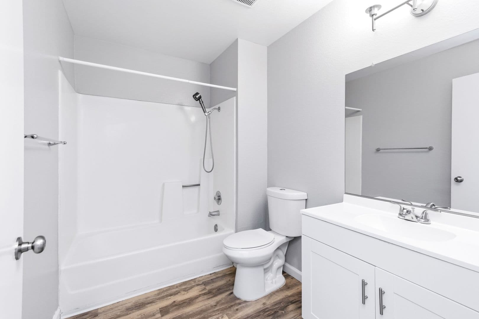 North Highlands Apartment: 4146 Madison Ave