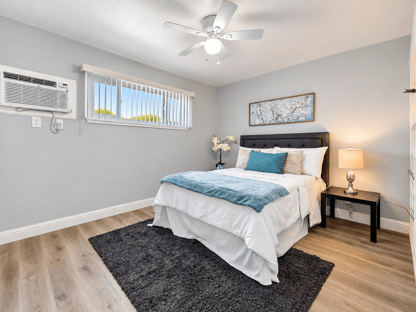 Sacramento Apartment: 3401 Balmoral Drive