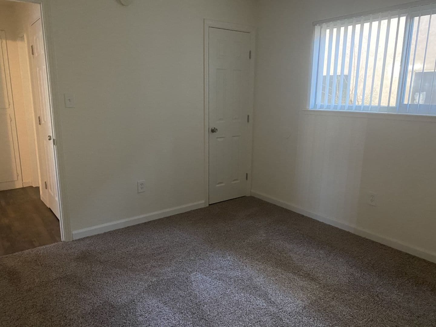 Sacramento Apartment: 1588 Morse Ave