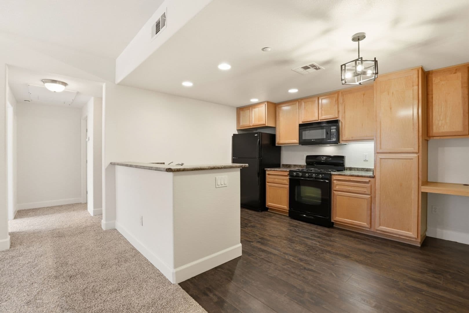 Roseville Apartment: 1501 Secret Ravine Pkwy