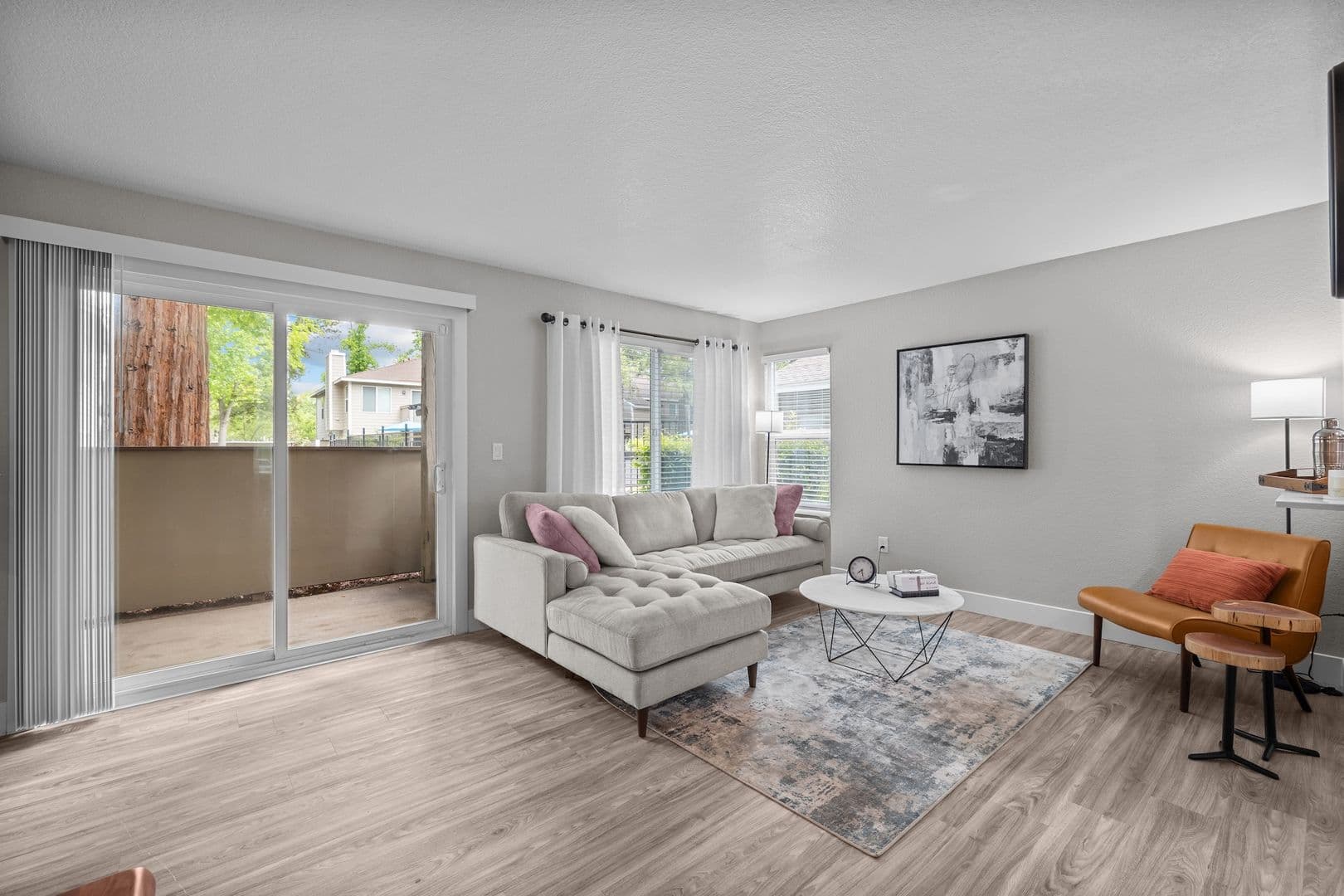 Rancho Cordova Apartment: 2330 Vehicle Dr