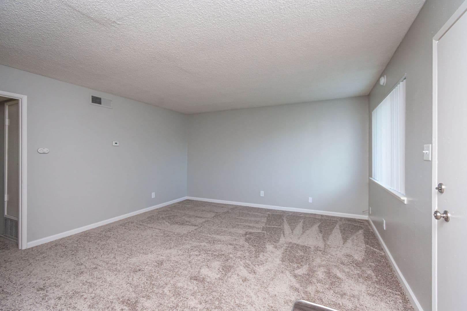 Sacramento Apartment: 4349 Marconi Ave
