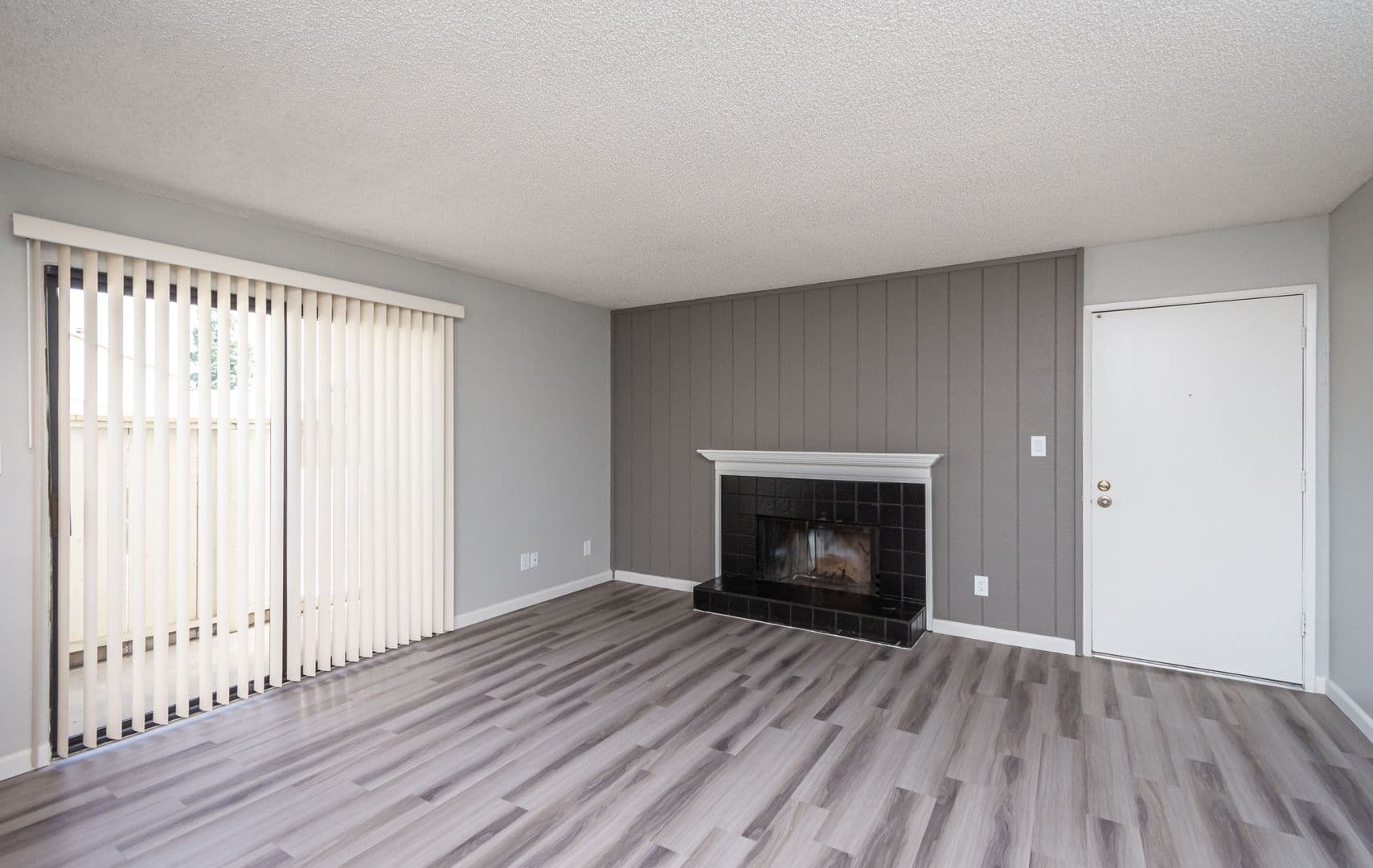 Citrus Heights Apartment: 7969 Pebble Beach Dr