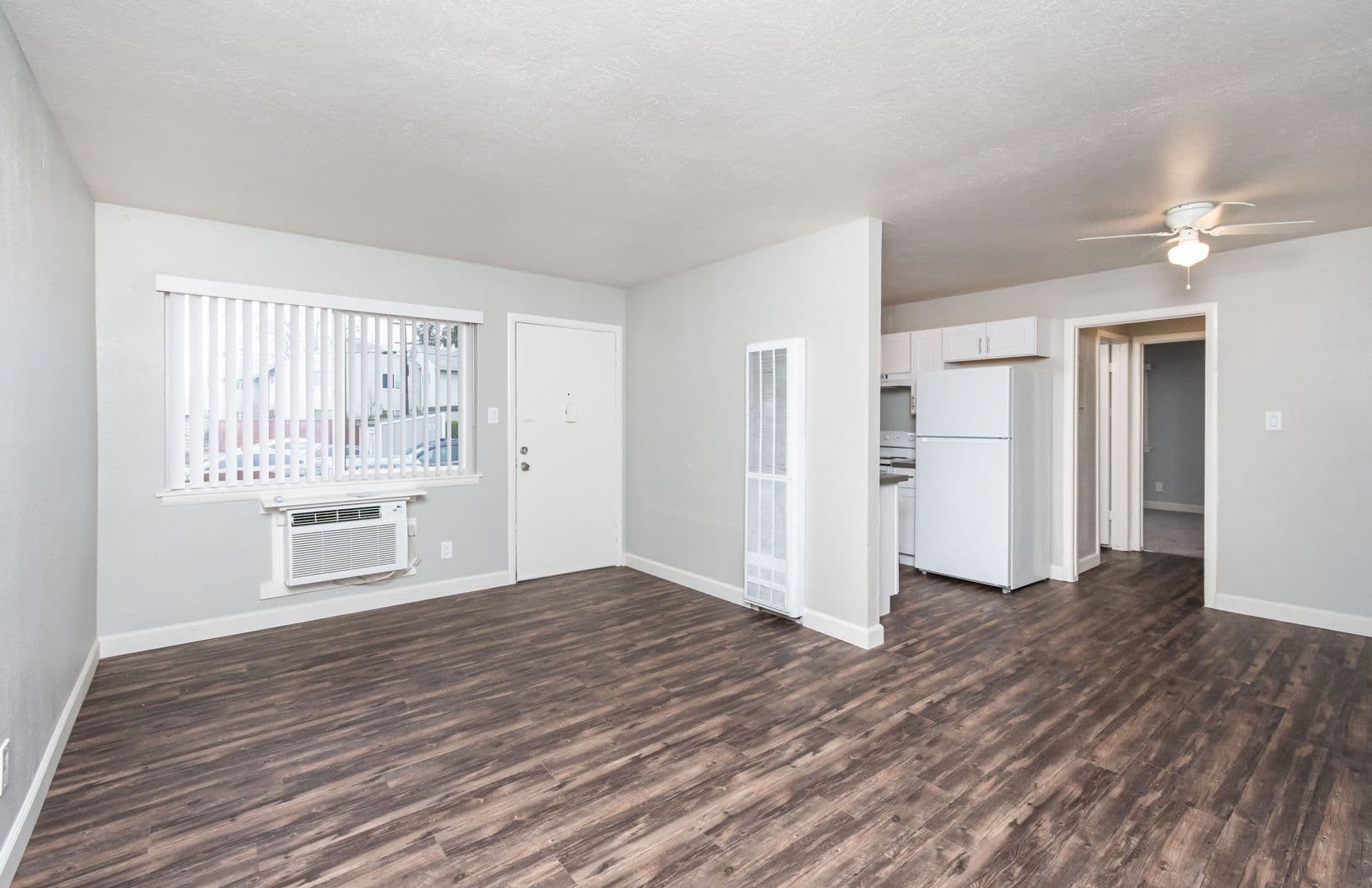 Sacramento Apartment: 2839 Marconi Ave