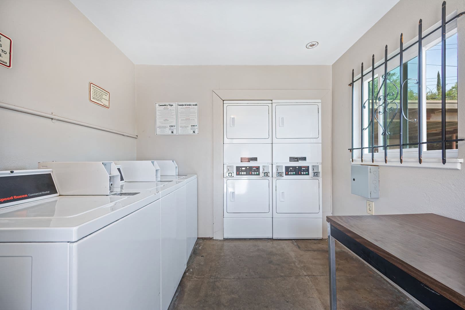Sacramento Apartment: 2932 Watt Ave