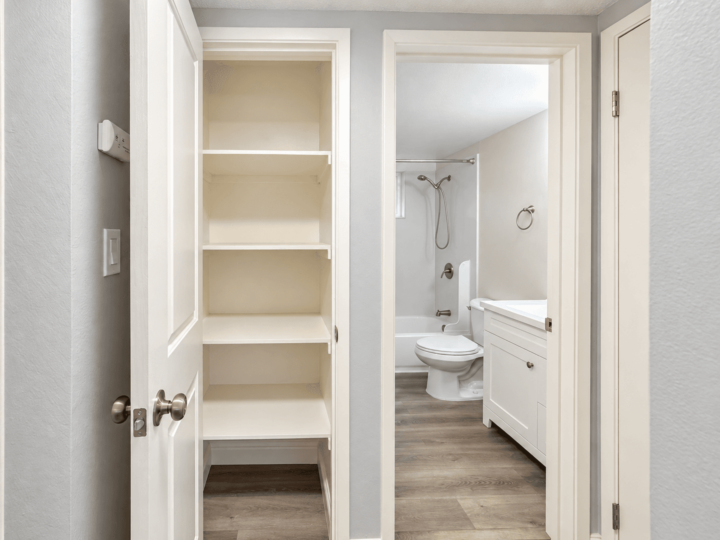 Sacramento Apartment: 2823 El Camino Ave