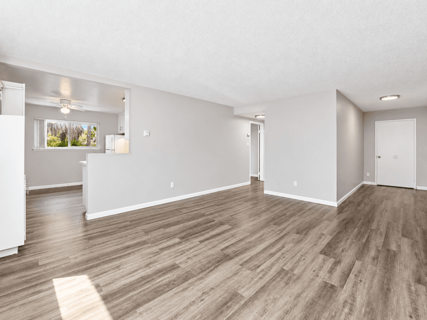 Sacramento Apartment: 2823 El Camino Ave