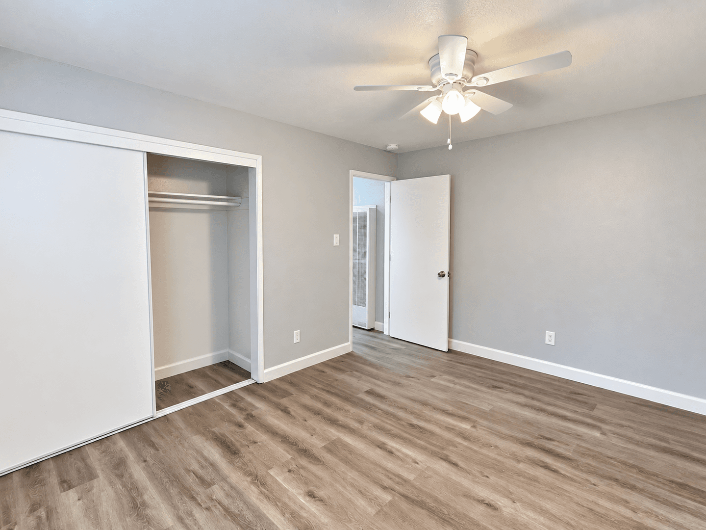 Sacramento Apartment: 3544 Auburn Blvd