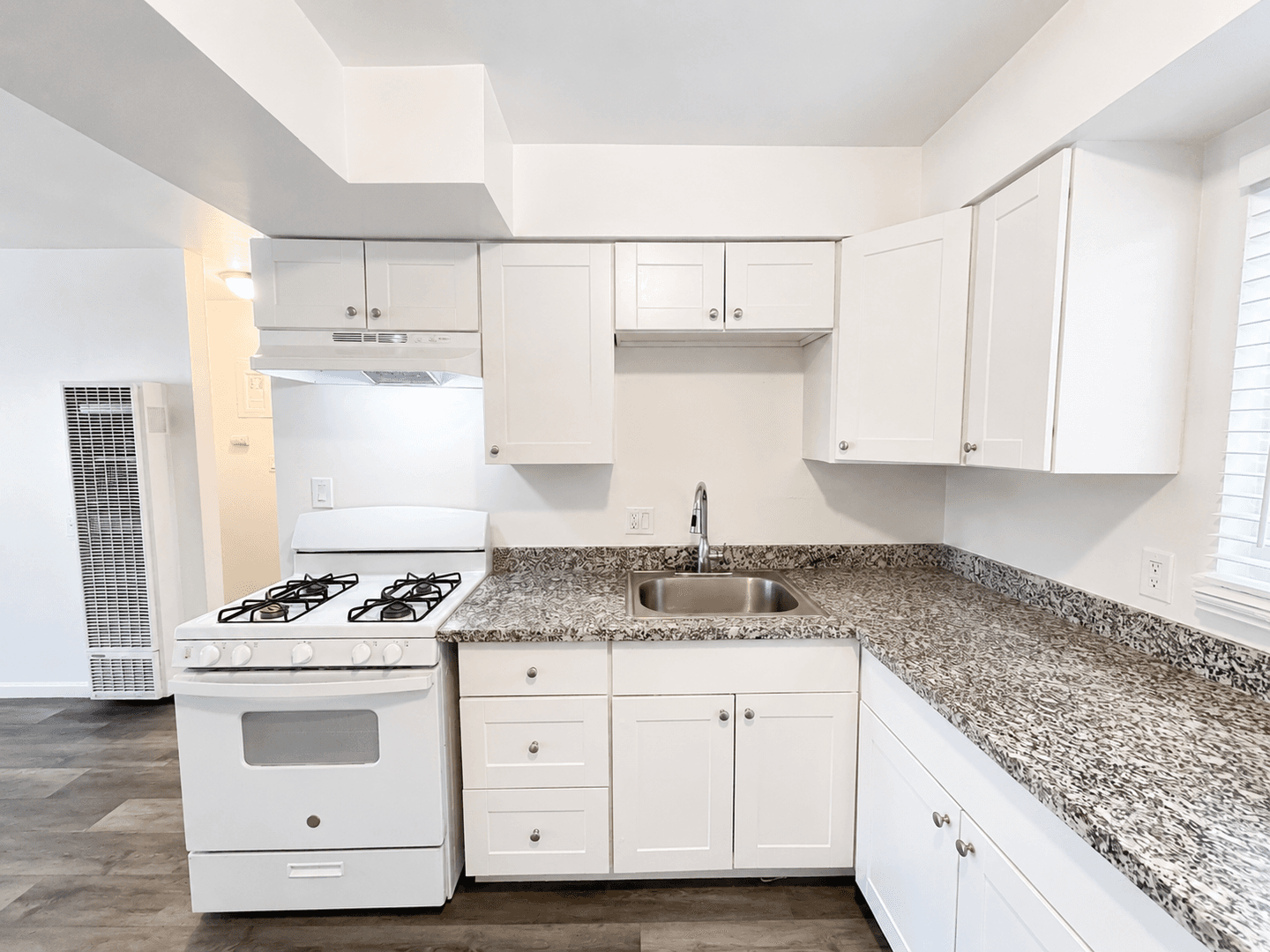 Sacramento Apartment: 3101 Truax Court