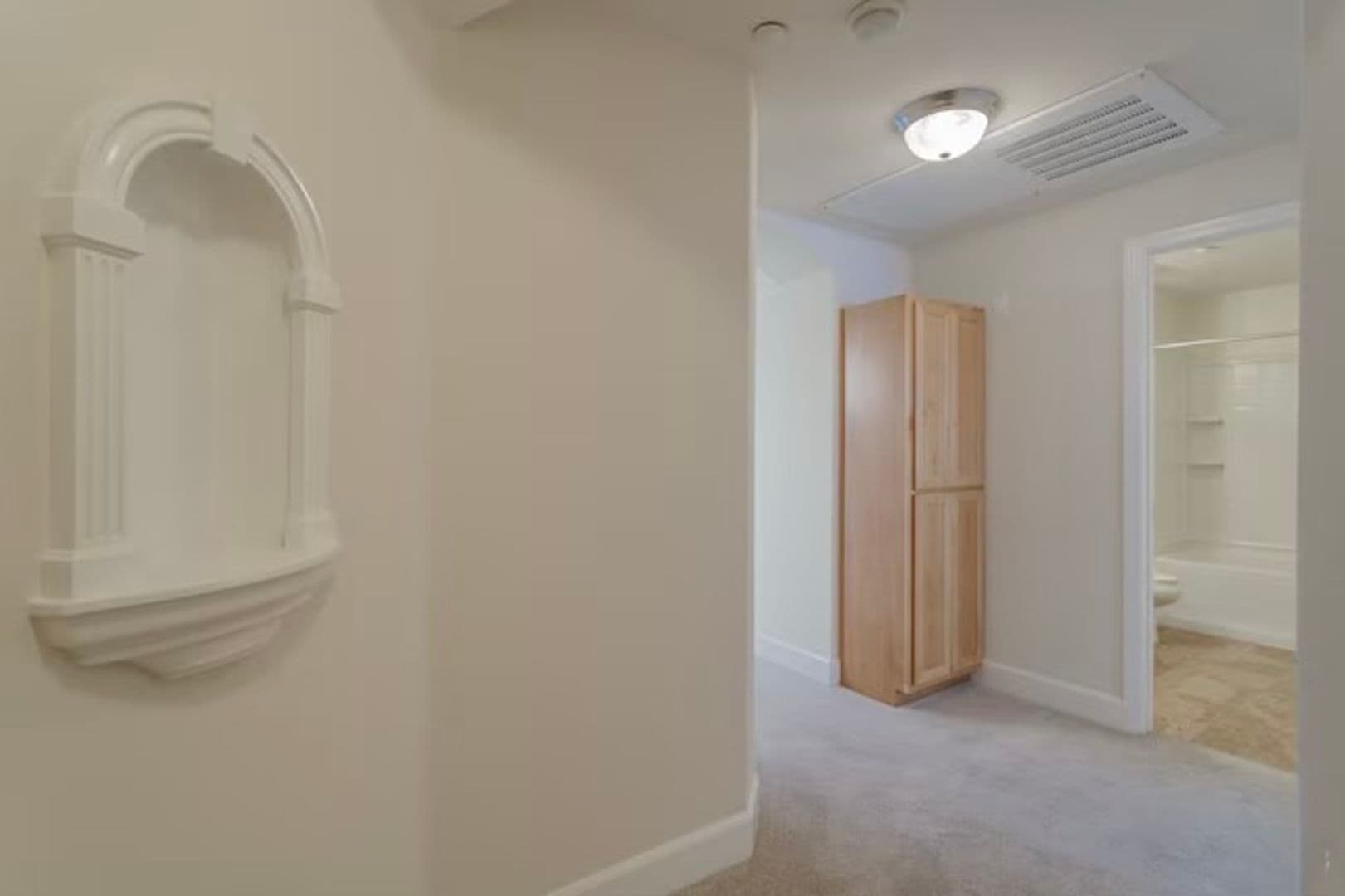 Roseville Apartment: 1501 Secret Ravine Pkwy