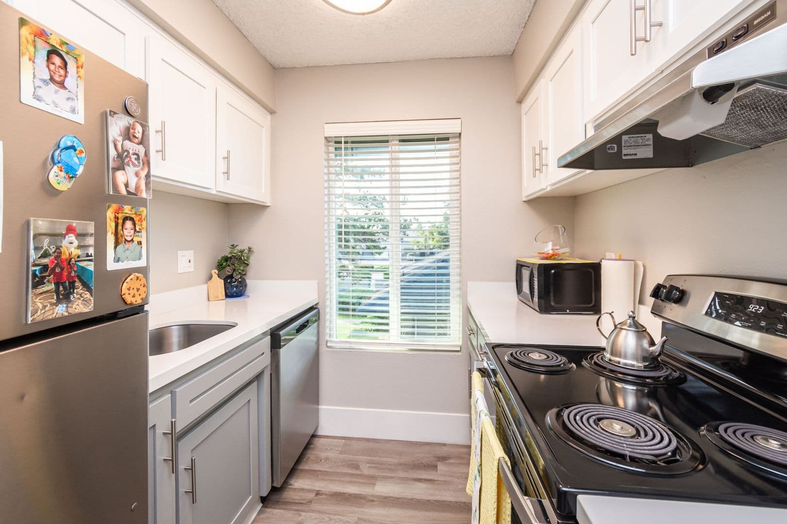 Sacramento Apartment: 2257 Hurley Way