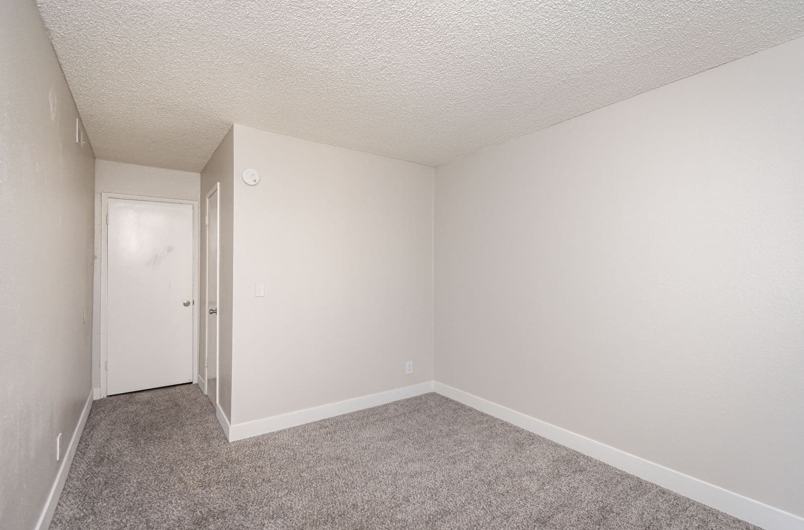 Sacramento Apartment: 2025 28th Street