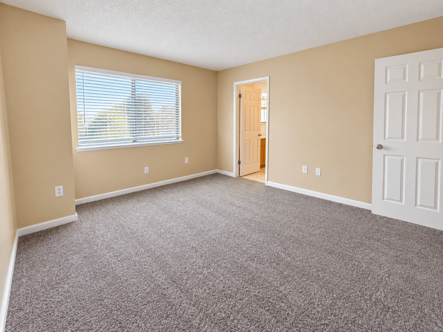 Sacramento Apartment: 3859 Annadale Ln