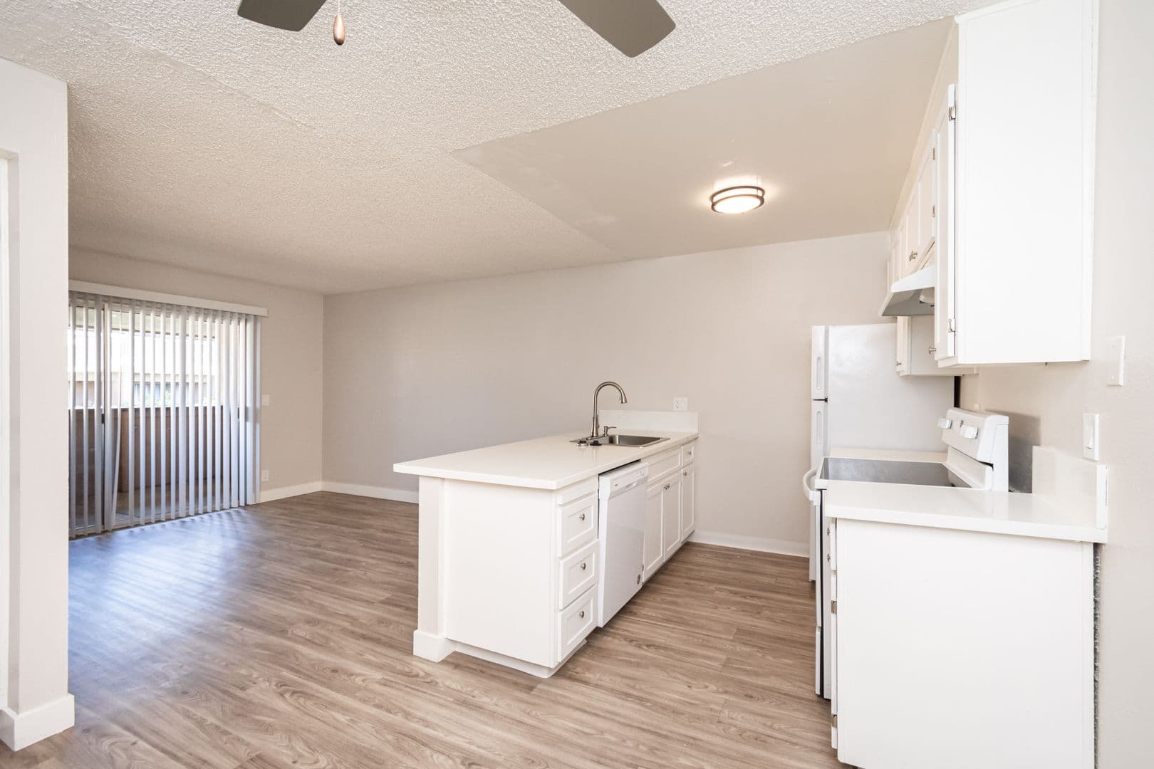 Sacramento Apartment: 2025 28th Street