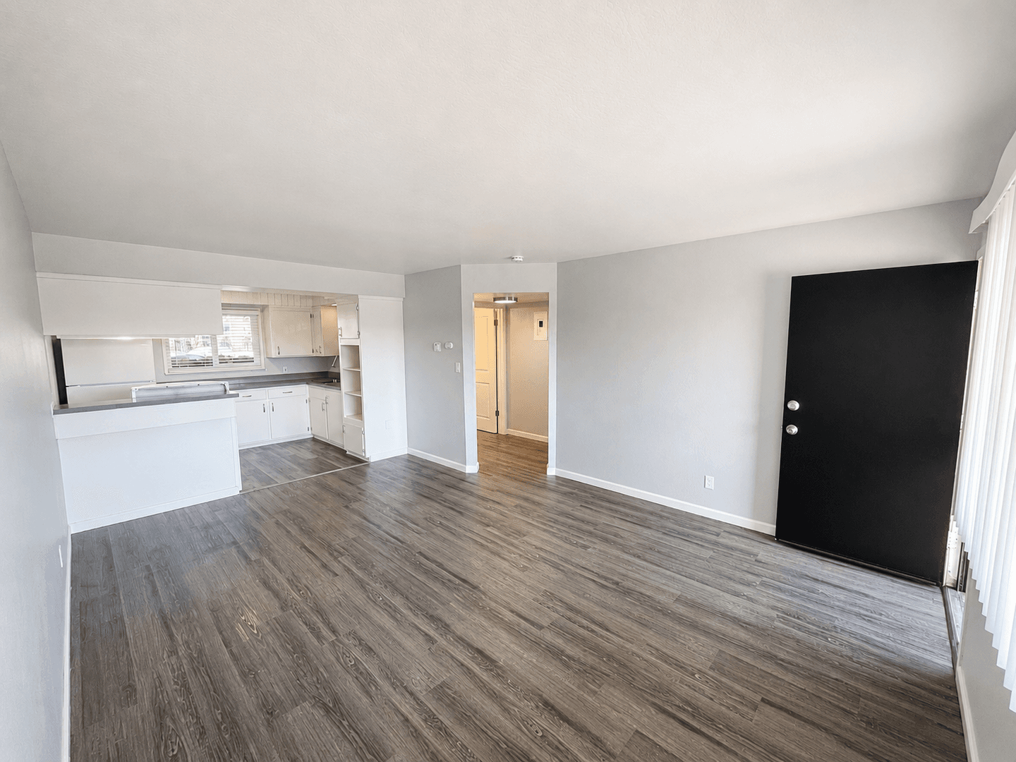 Sacramento Apartment: 3101 Truax Court