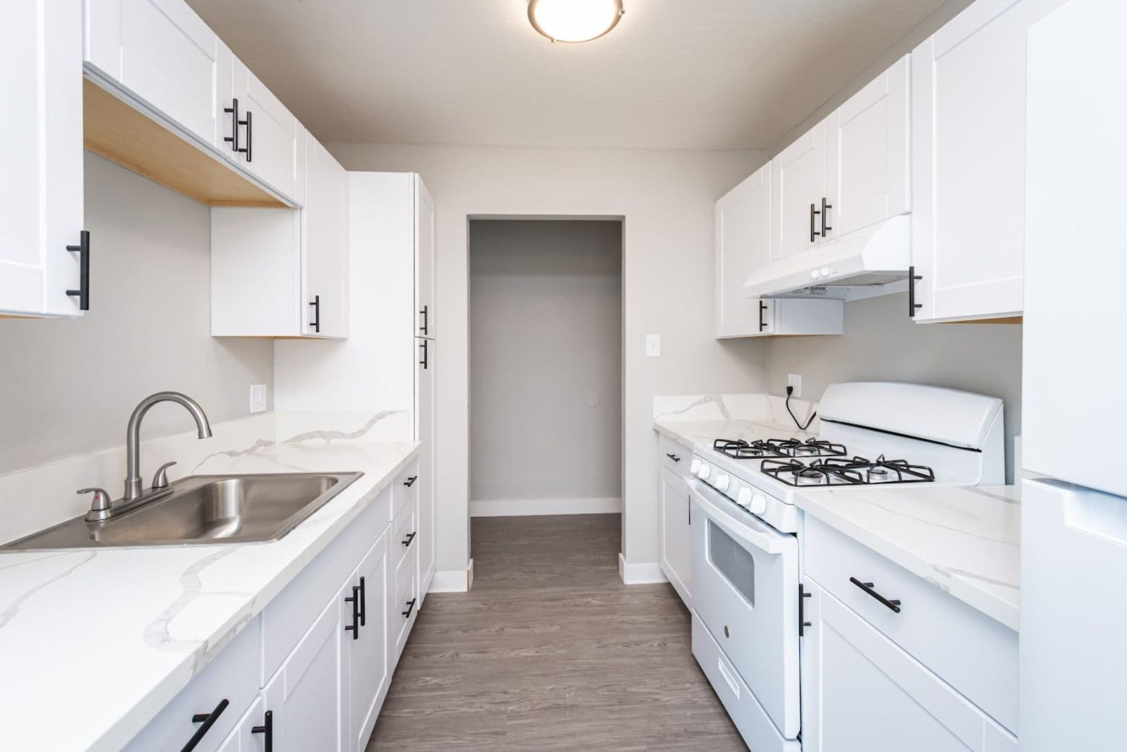 Sacramento Apartment: 3129 Trussel Way