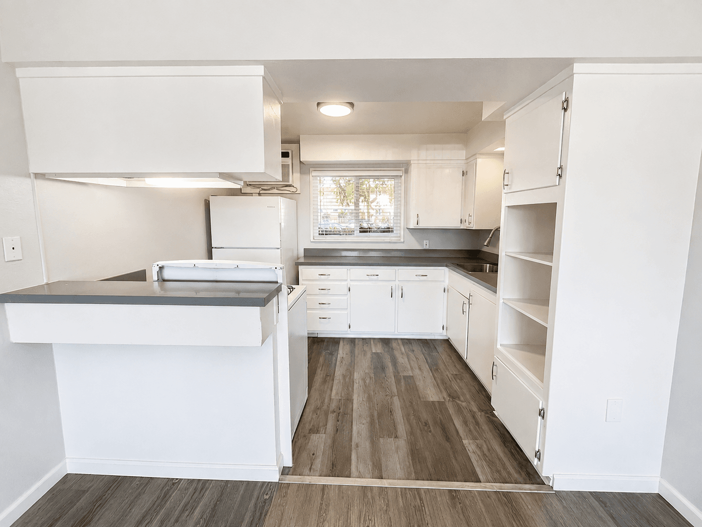 Sacramento Apartment: 3101 Truax Court