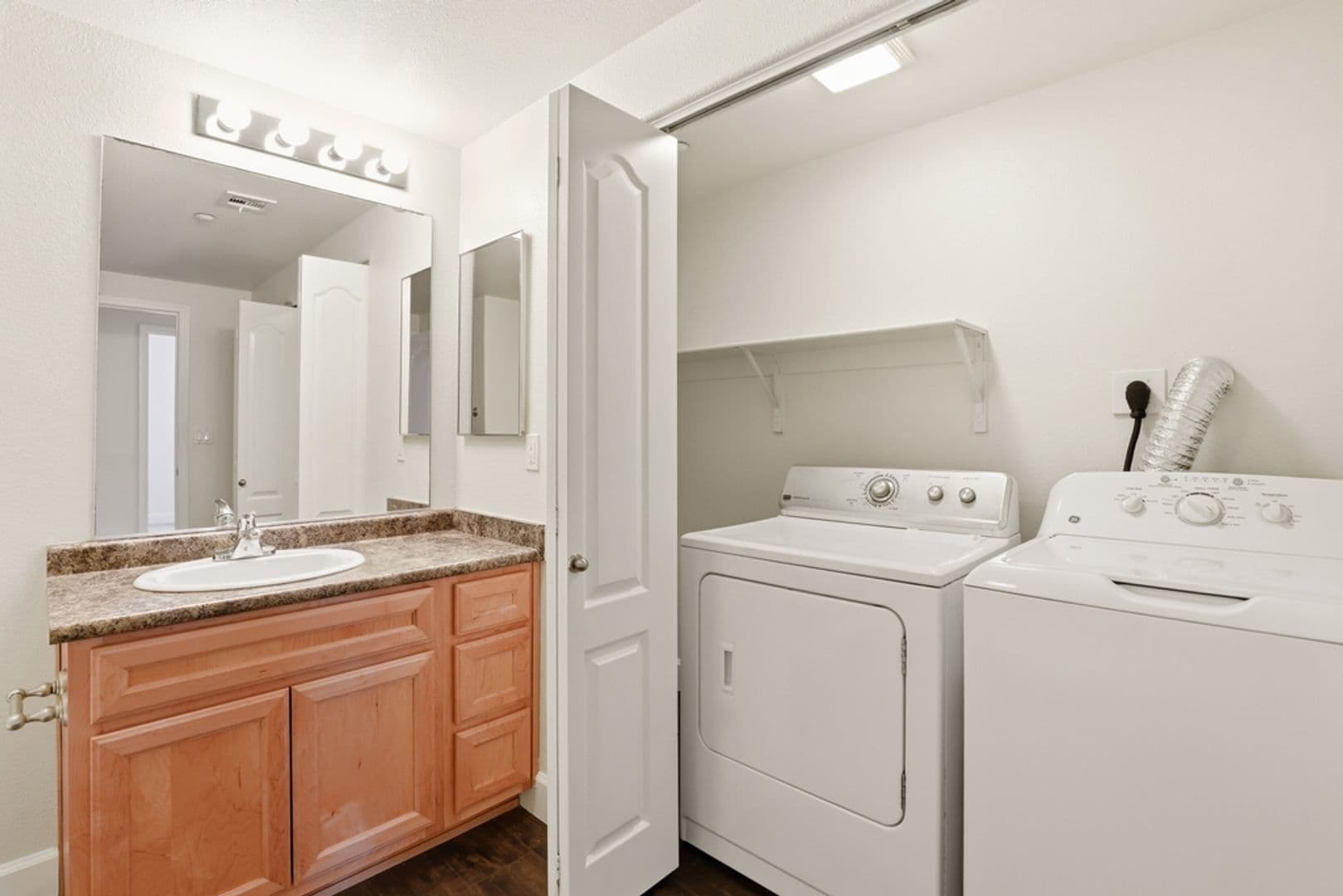 Roseville Apartment: 1501 Secret Ravine Pkwy