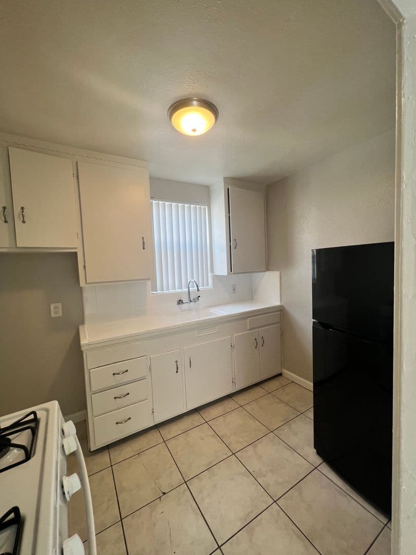 Sacramento Apartment: 355-375 El Camino Ave