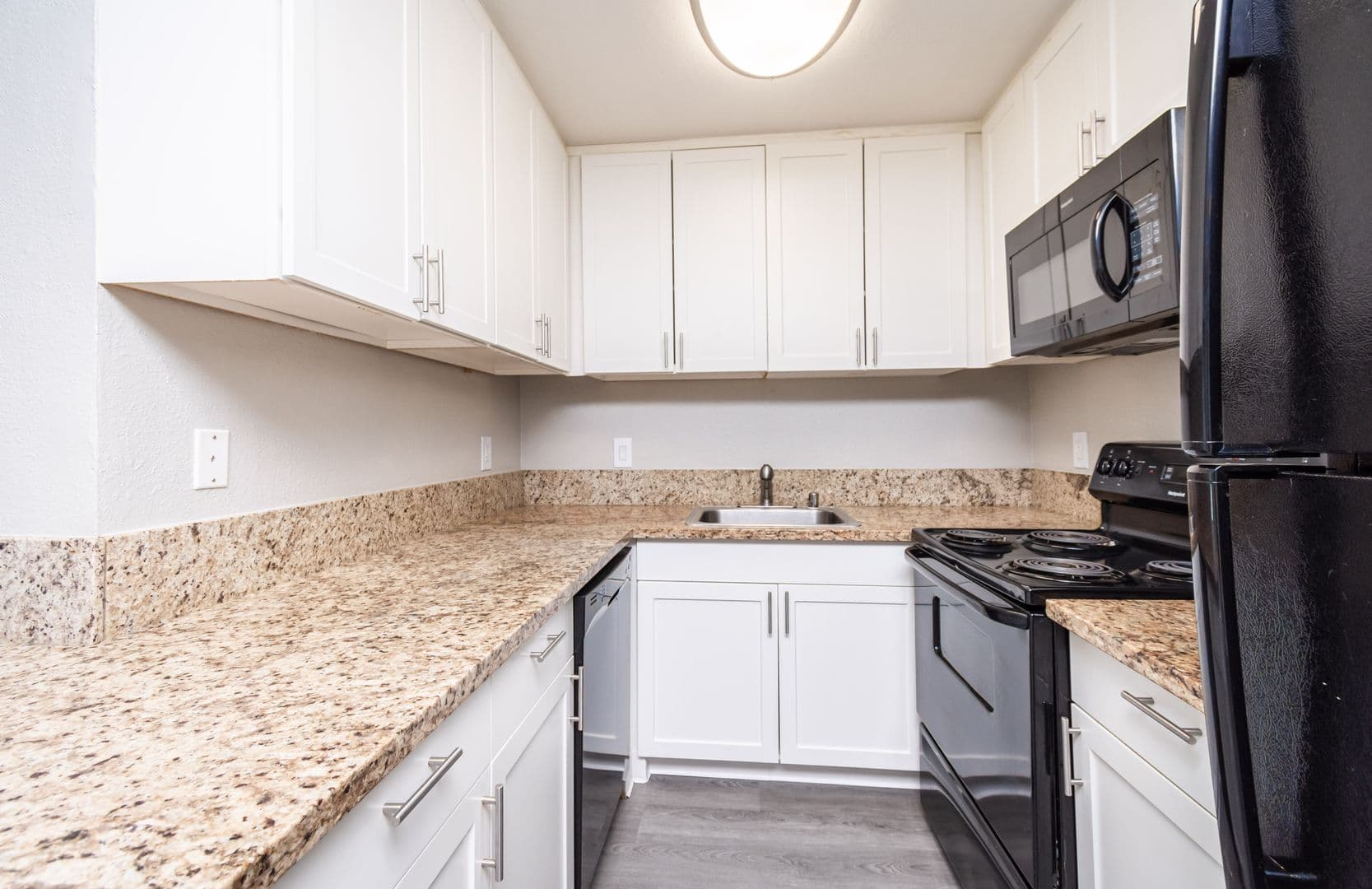 Rancho Cordova Apartment: 2707 La Verta Court