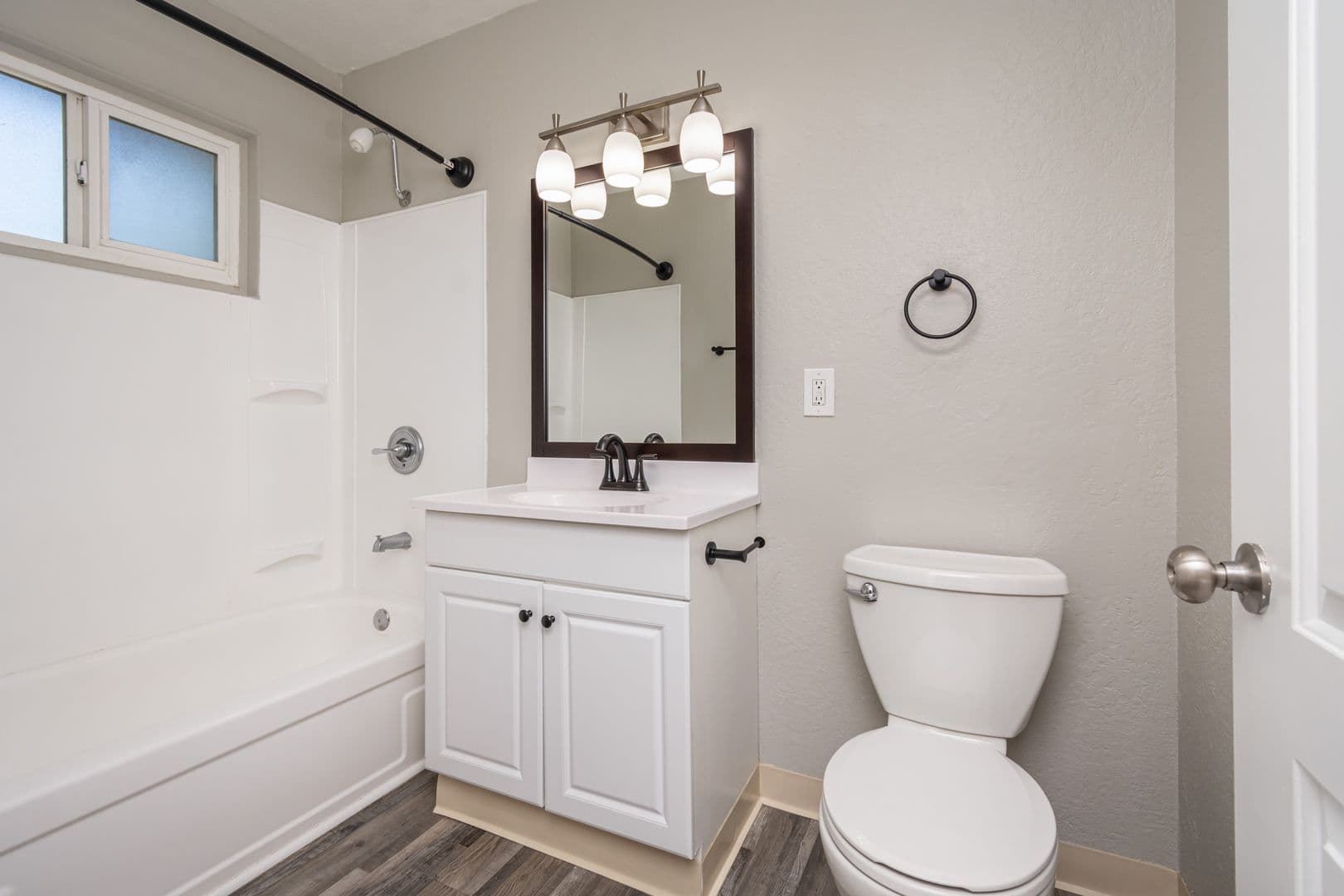 Carmichael Apartment: 5801 Winding Way