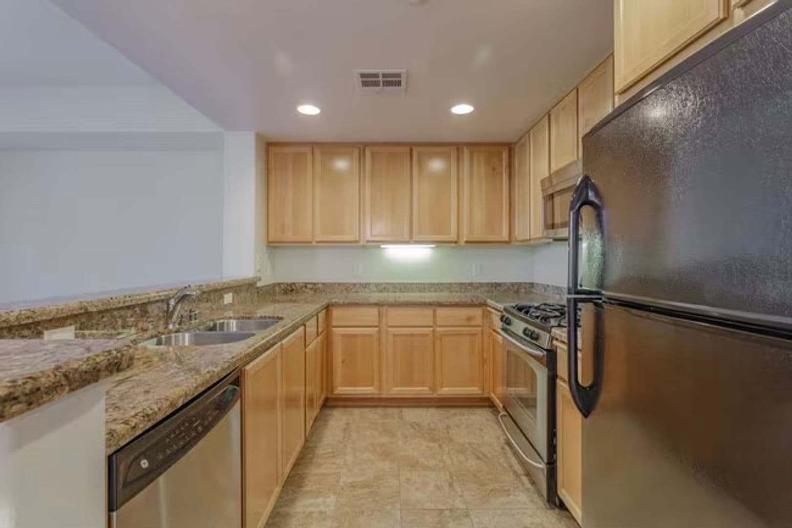 Roseville Apartment: 1501 Secret Ravine Pkwy