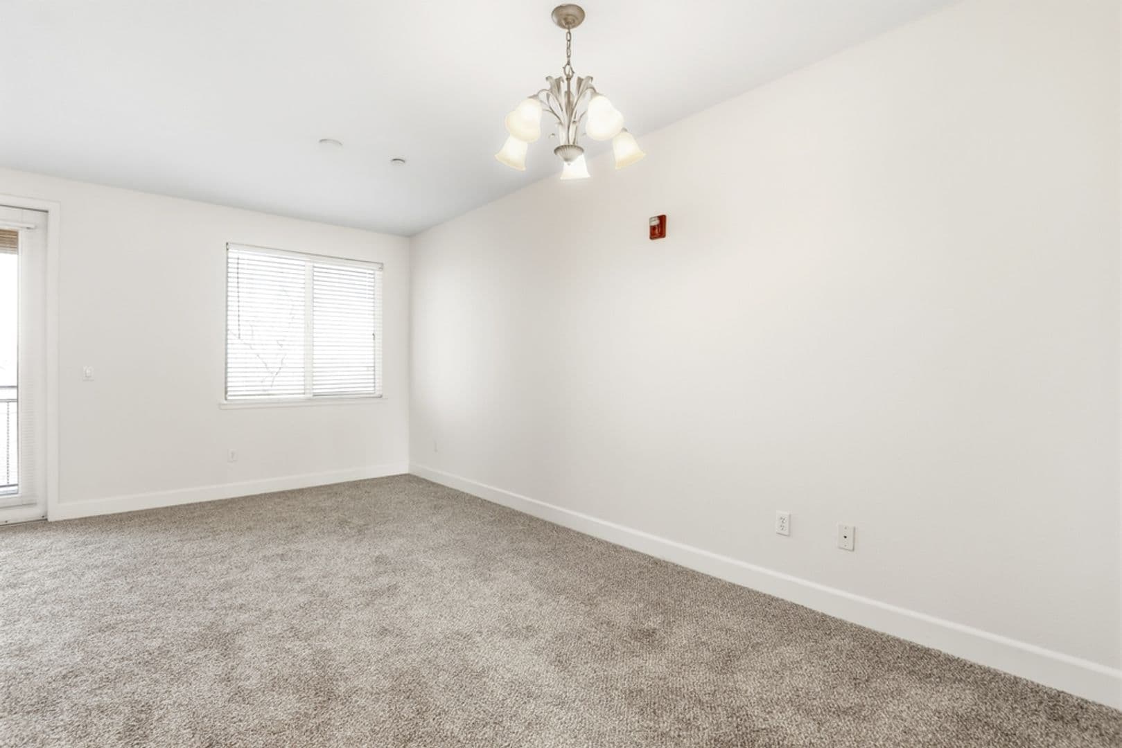 Roseville Apartment: 1501 Secret Ravine Pkwy