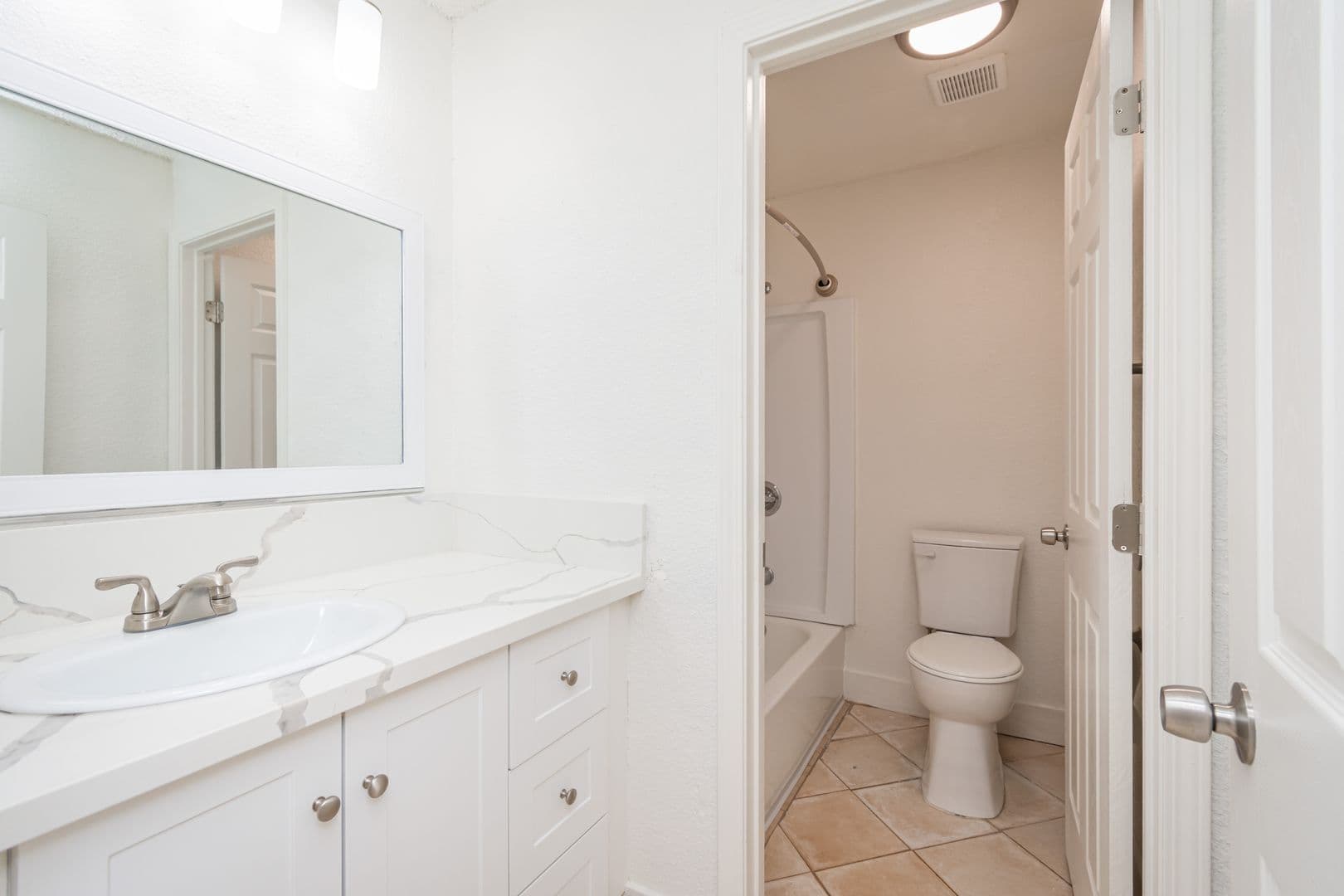 Sacramento Apartment: 1580 Morse Avenue