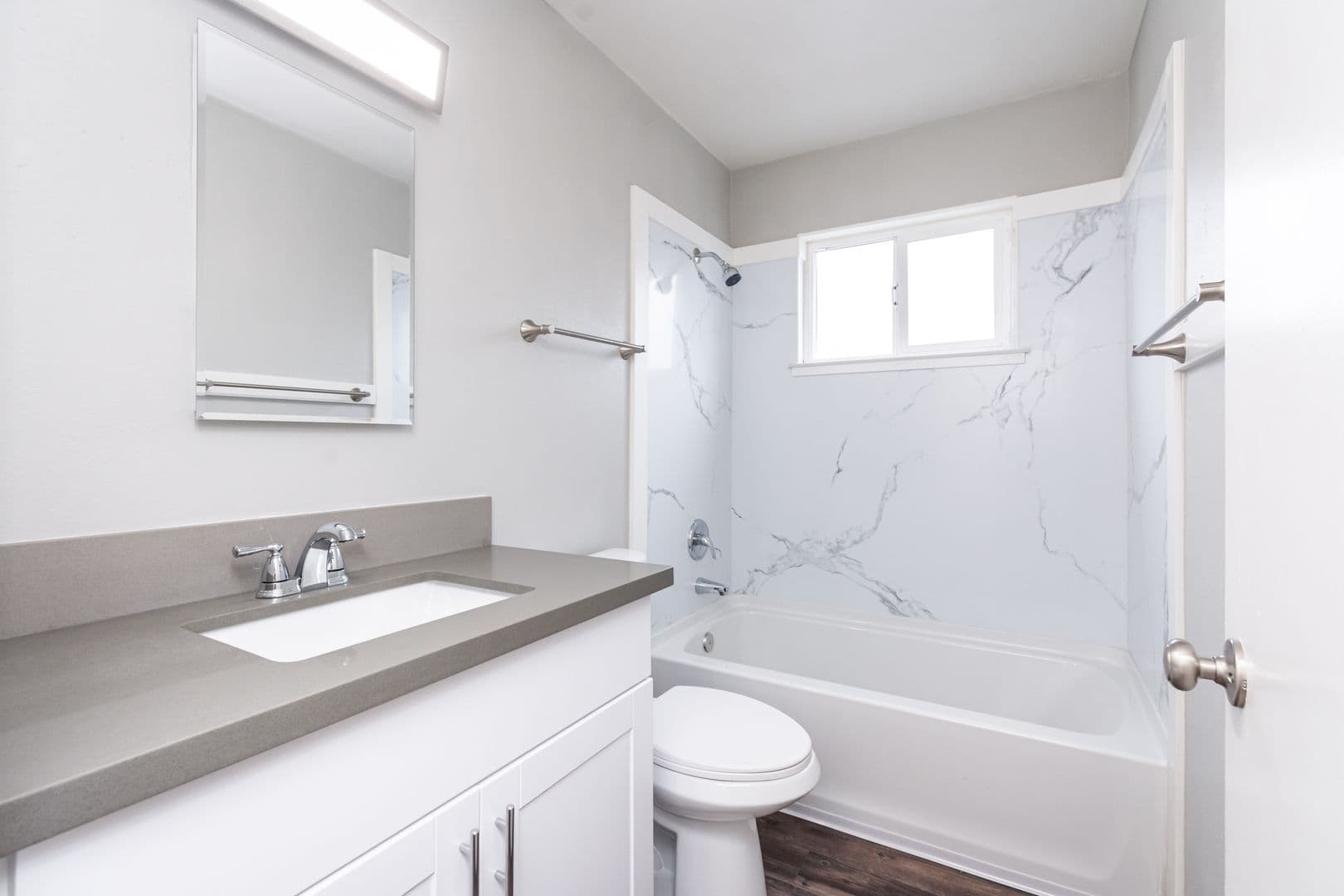 Sacramento Apartment: 2839 Marconi Ave