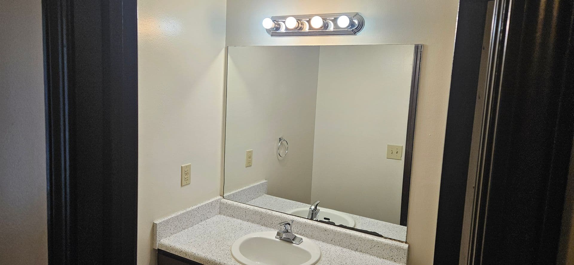 Fayetteville Apartment: 628 N Whitham