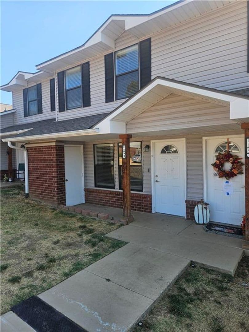 Bentonville Townhome: 1301 E Central Ave