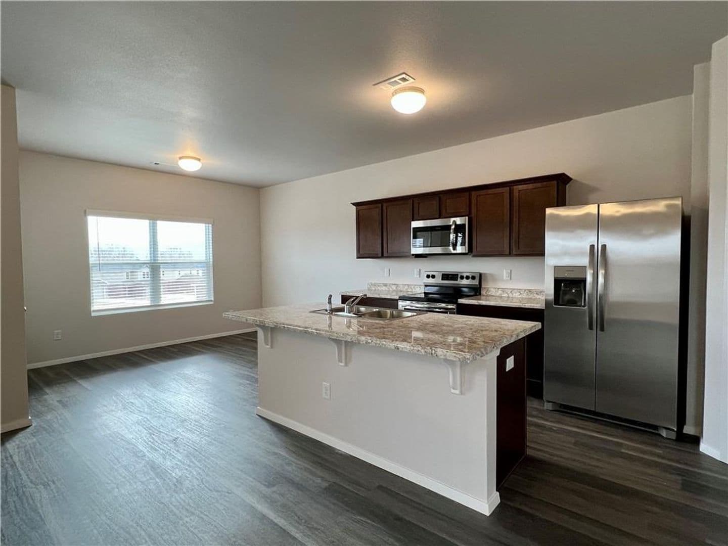 Farmington House: 3211 Gulley Ln