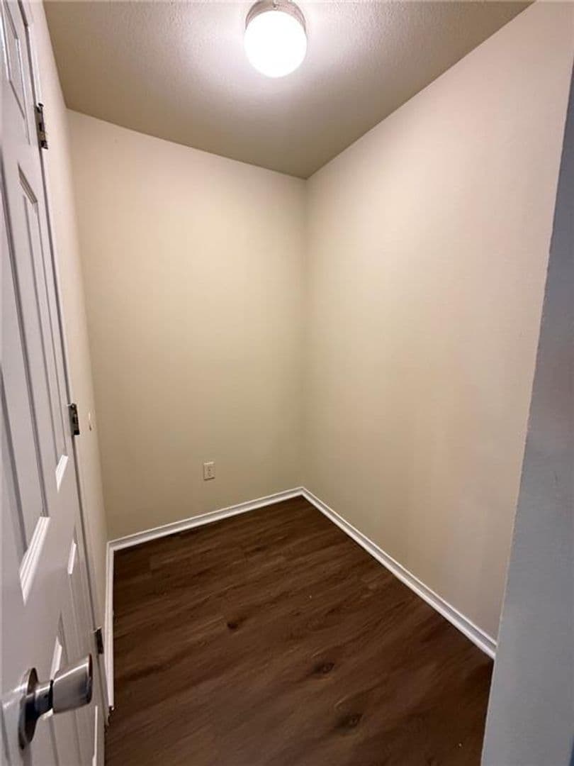 Fayetteville Apartment: Piedmont Pl